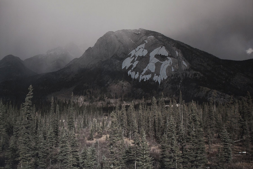 https://remote.mirunadragan.com/files/gimgs/th-12_Dragan08_TheMountainsAreMirrors3-web.jpg
