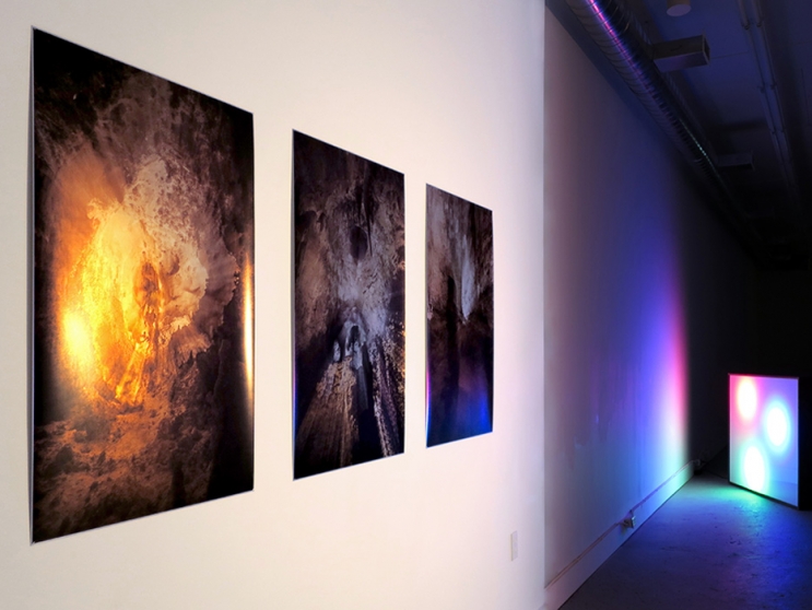 https://remote.mirunadragan.com/files/gimgs/th-27_GGallery_Metallic&Lightbox-site.jpg