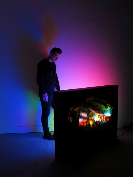 https://remote.mirunadragan.com/files/gimgs/th-28_GGallery_LightboxJason_site.jpg